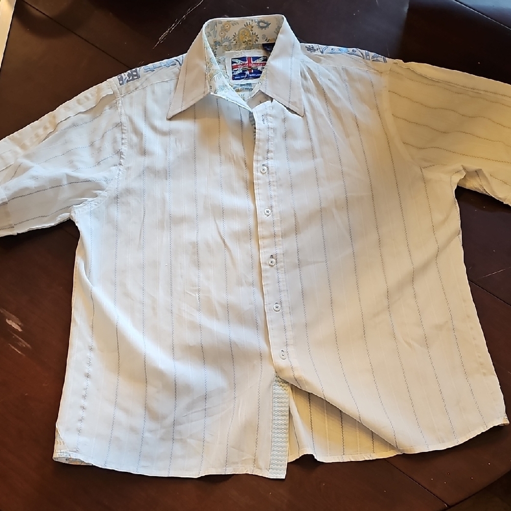Men's  Embroidery White Striped Shot Sleeved Shirt